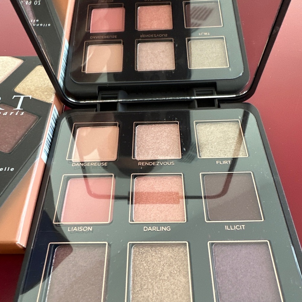 VISEART TRYST Eye Shadow Pallet